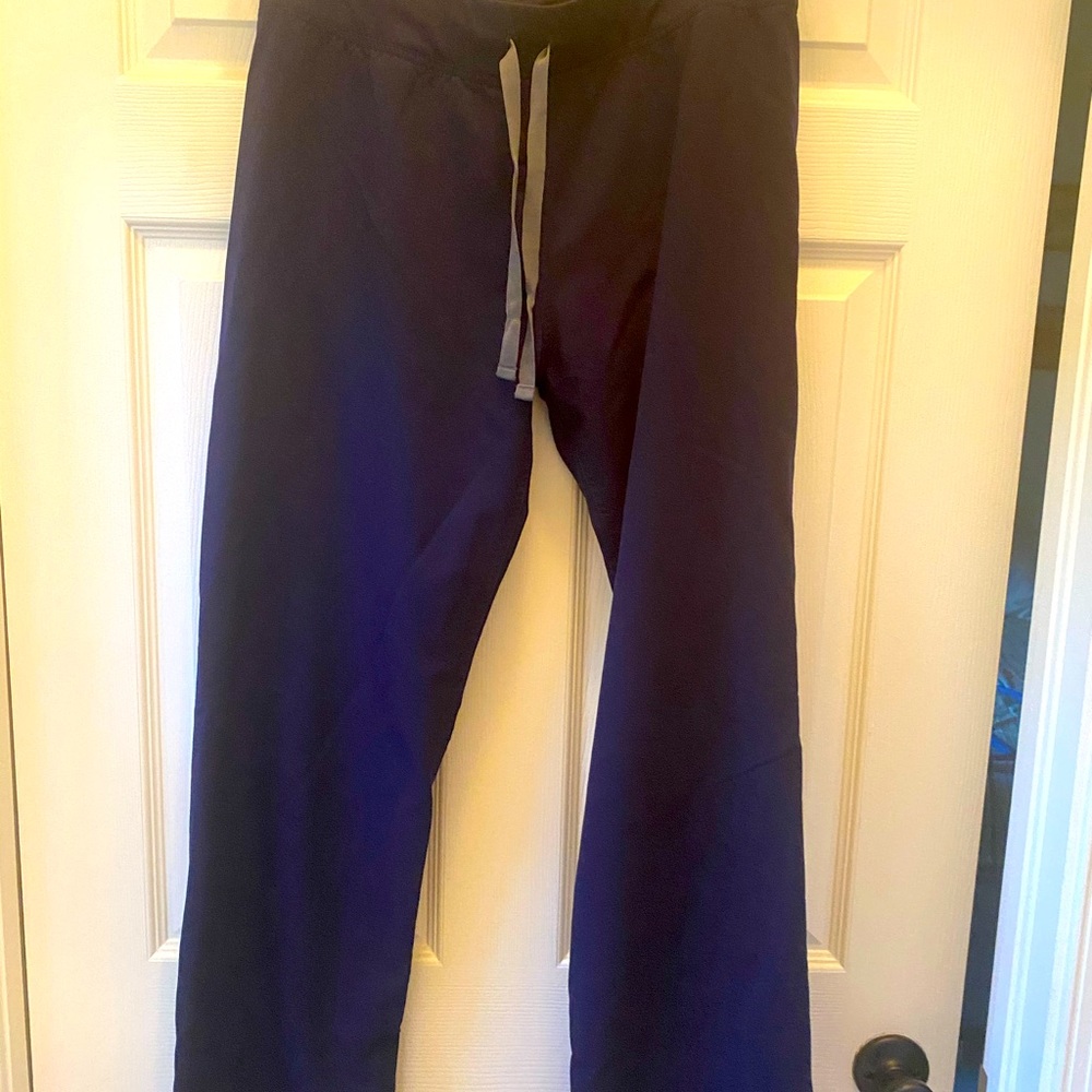 Figs Livingston navy blue scrub pants